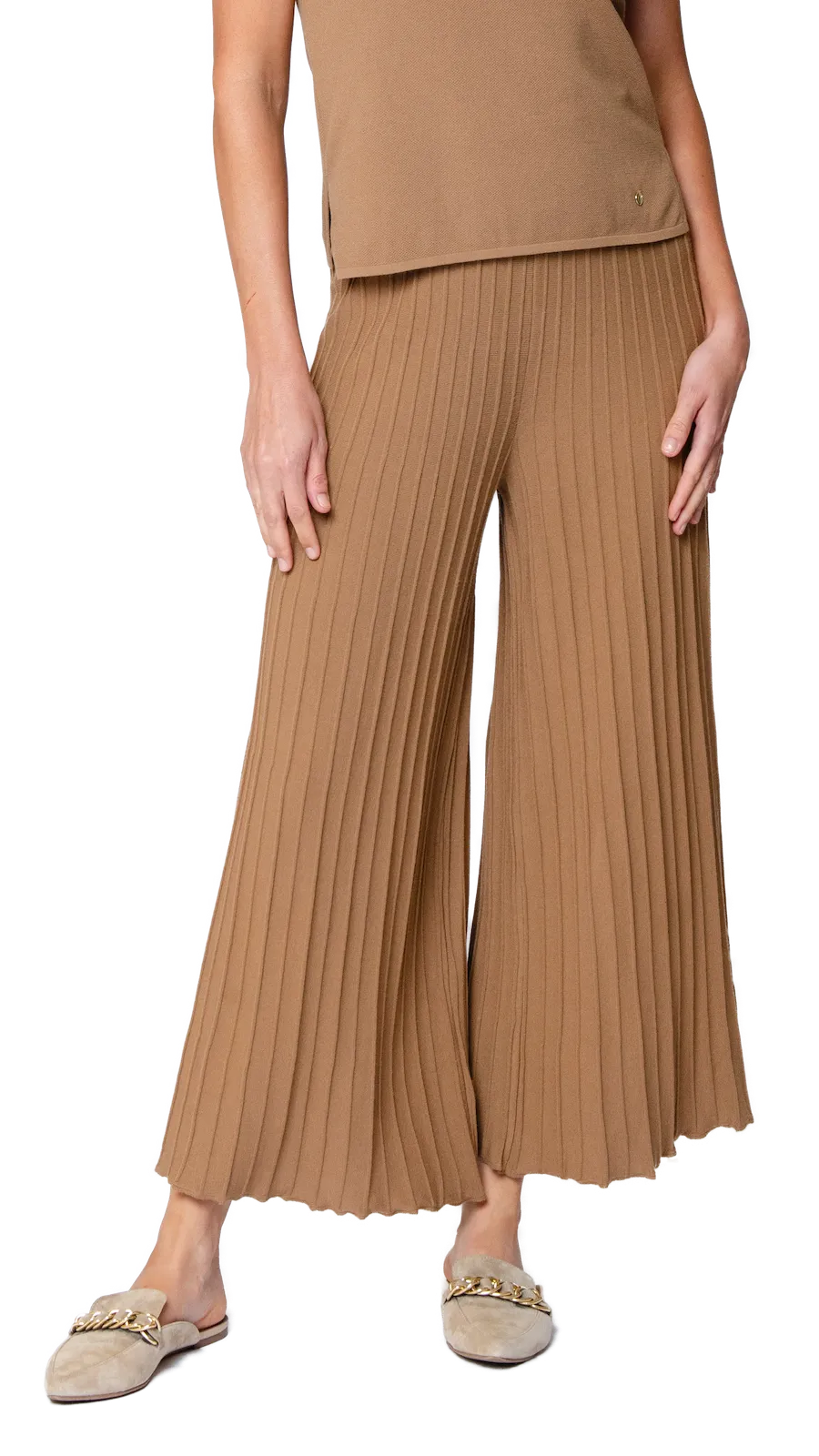 Giuliana Plisse-Look Cropped Wide Leg Pants; Mocha