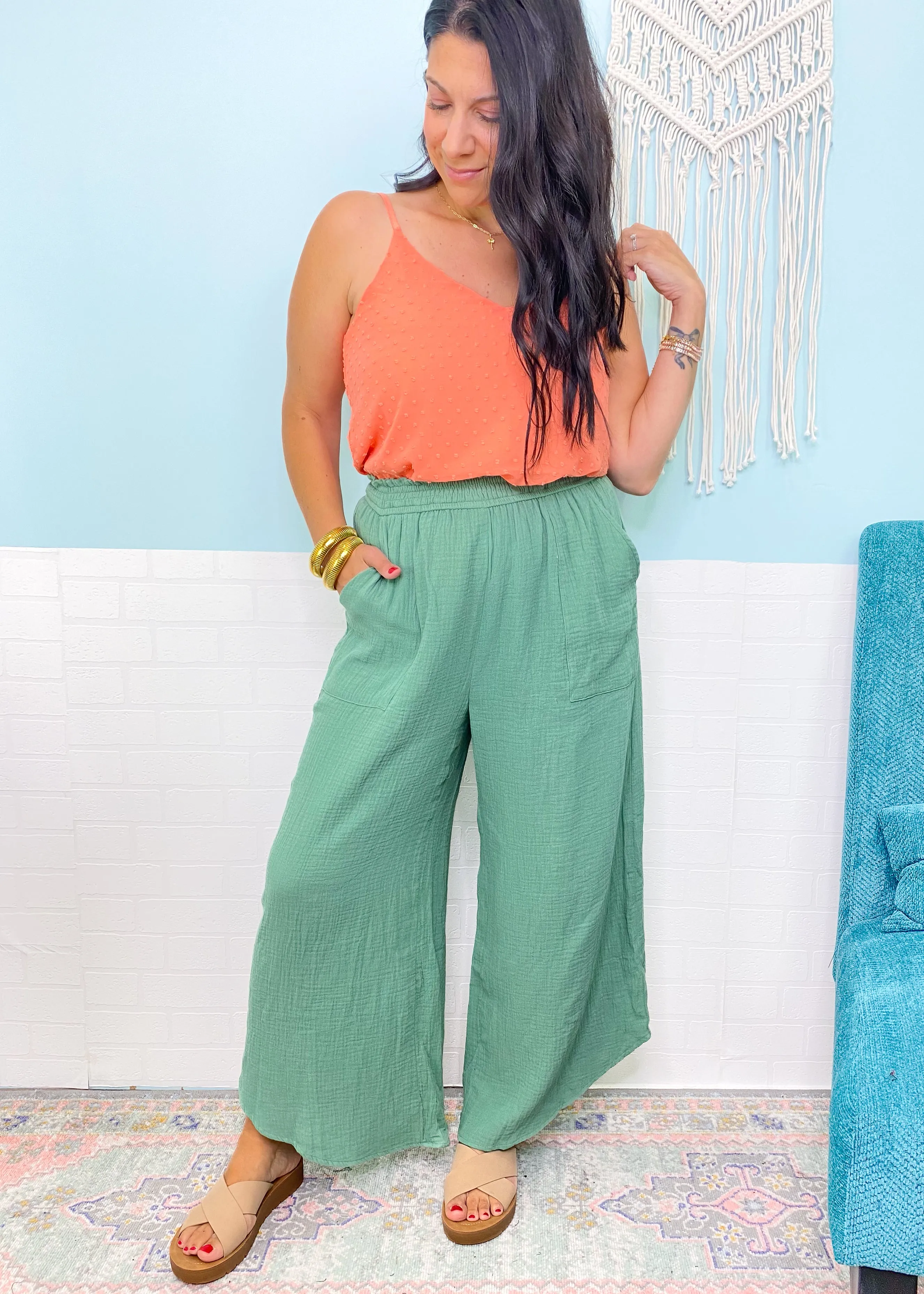 'Many Travels' Sage Crinkle Gauze Cropped Pants